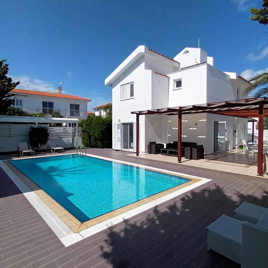Villa Aleksandar Protaras Ngoại thất bức ảnh