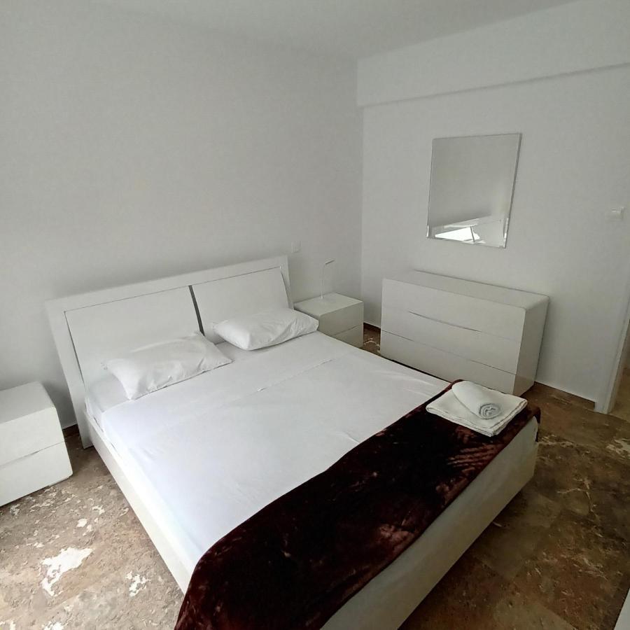 Villa Aleksandar Protaras Ngoại thất bức ảnh