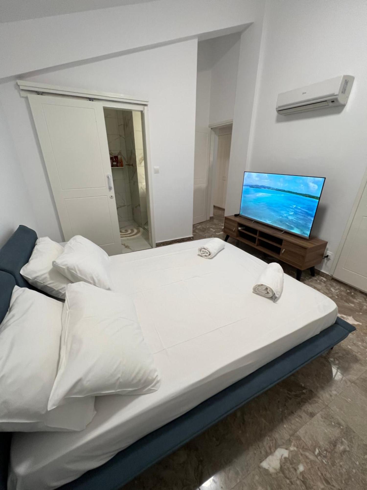 Villa Aleksandar Protaras Ngoại thất bức ảnh